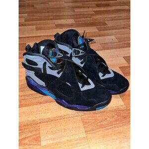Air Jordan 8 Retro 2025 Aqua Size 9.5 New, Display size
